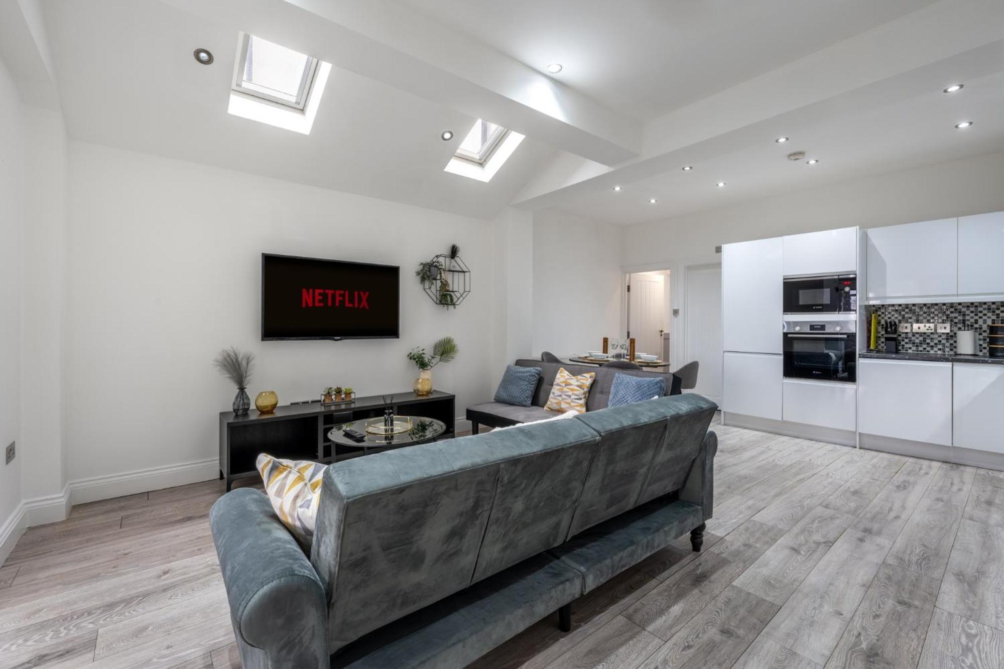 Peaceful 3 Bed Acton Retreat Zone 2 Sleeps 9 * Londres