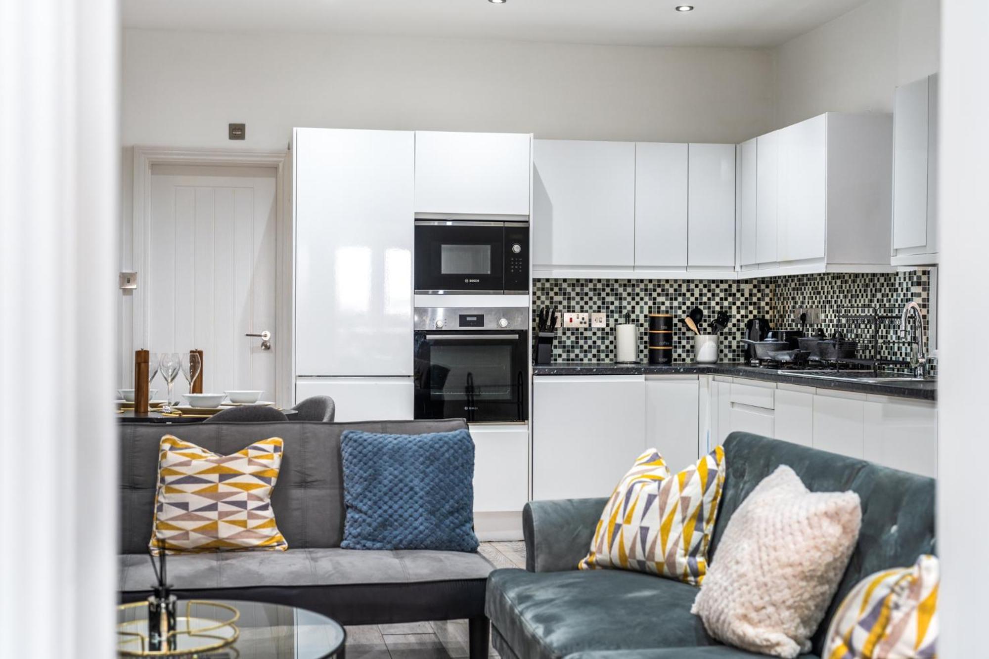 Hébergement de vacances Peaceful 3 Bed Acton Retreat Zone 2 Sleeps 9 *